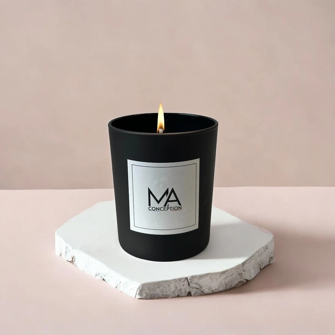 Bougies parfumées personnalisée noir mat
